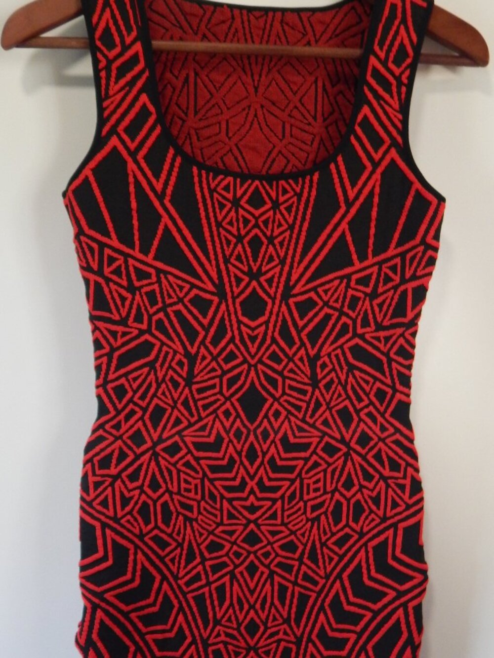 RVN Black Red Bodycon Geometric Dress Medium